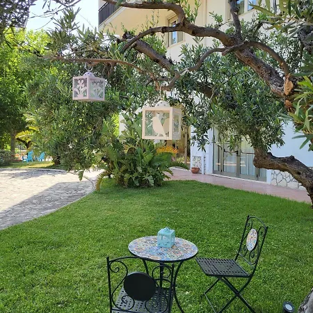 호텔 Parco Delle Rose 3*