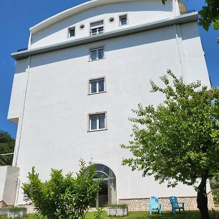 Parco Delle Rose