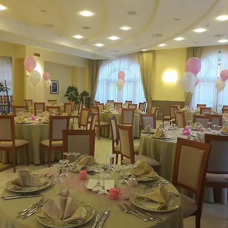 Отель Parco Delle Rose Аккуаппеза